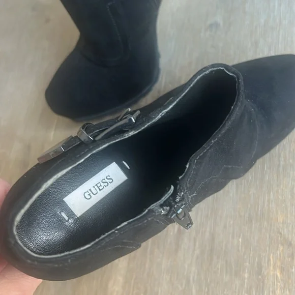 GUESS Black Suede Shootie Ankle Booties Stiletto Heel Size 8.5 - Picture 7 of 14